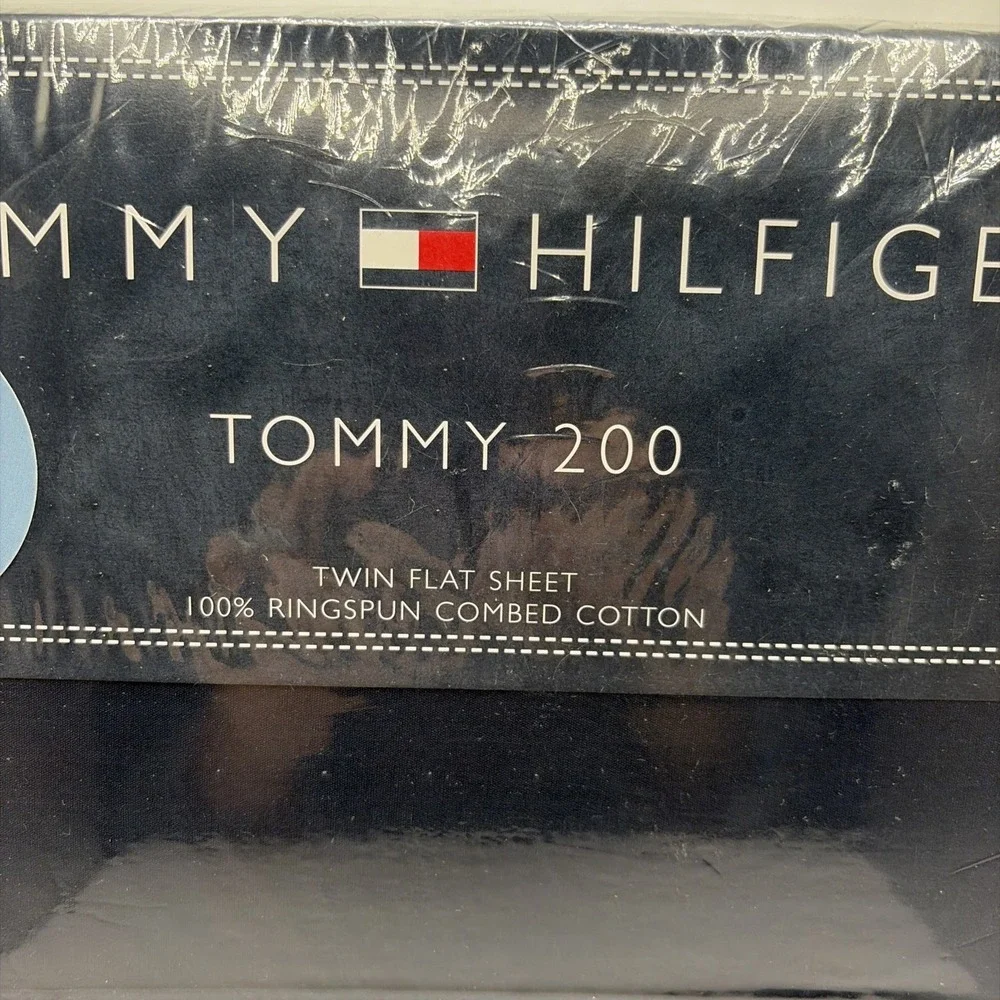 Tommy Hilfiger this vintage